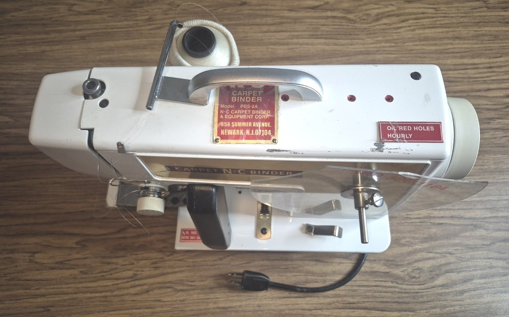 NC N-C CARPET BINDER SEWING MACHINE - MODEL PBS-2A - WORKING