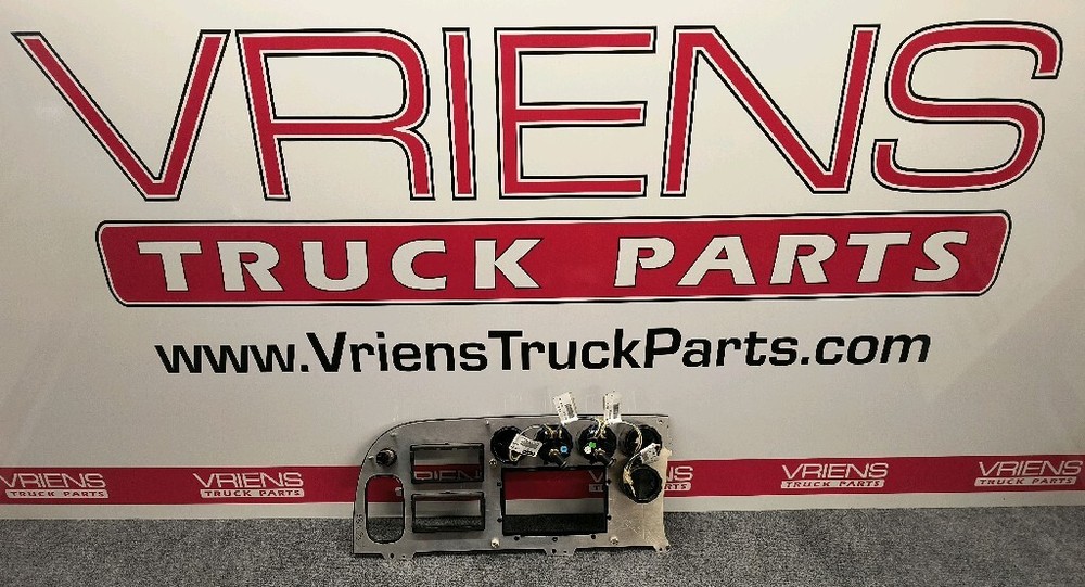 PETERBILT PANEL-DASH GAUGES & SWITCH
