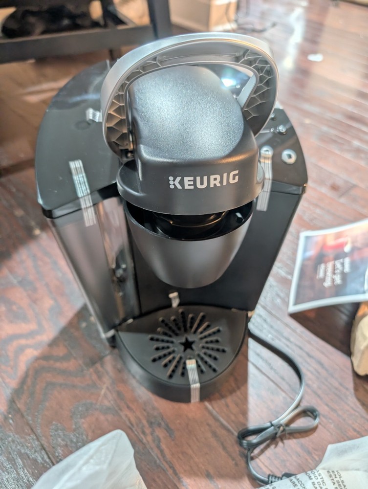 Keurig K50 Single Cup Coffee Maker - Black