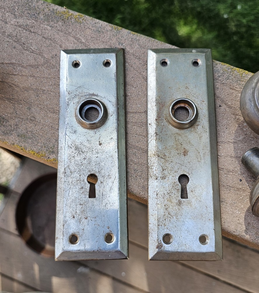 Antique Door Knobs And Lock Plates