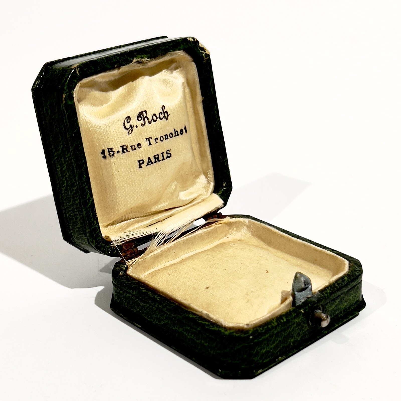 Antique Jewelry Case for Ring or Buckles Green Color Jewel Collection