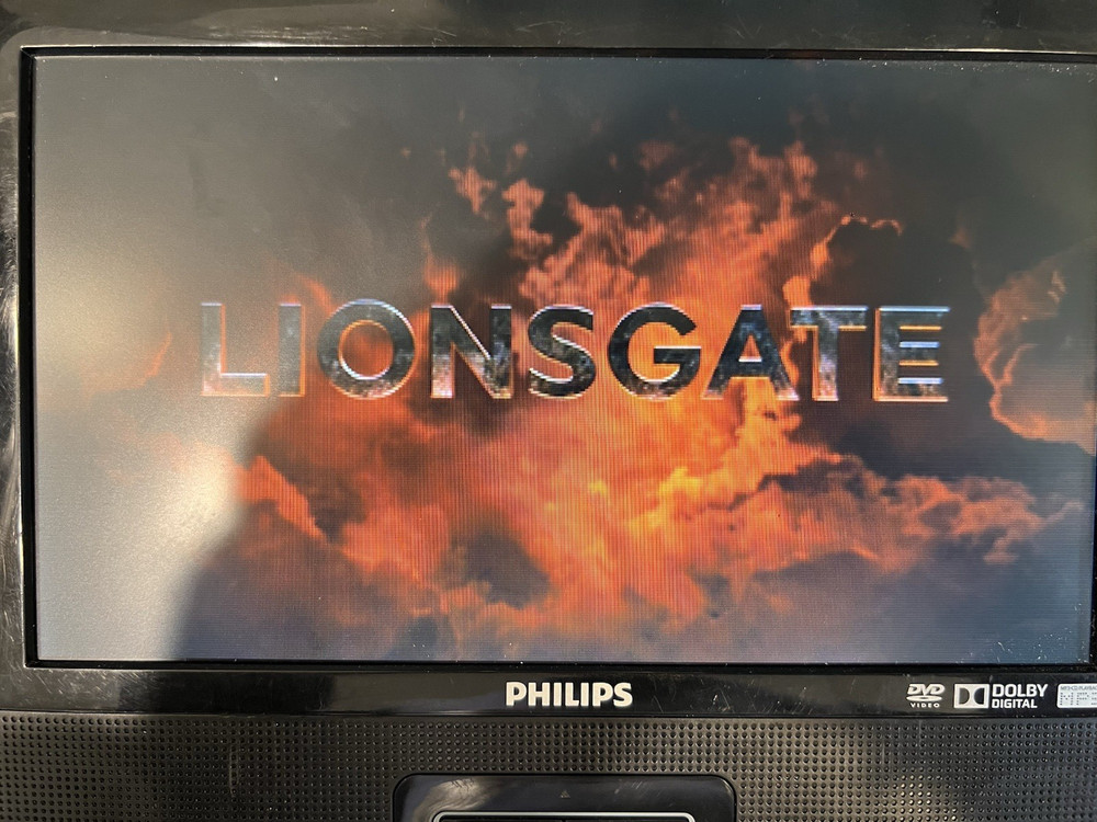 Philips Portable DVD Player PD9012M/37 w/extra Screen Tested Works!