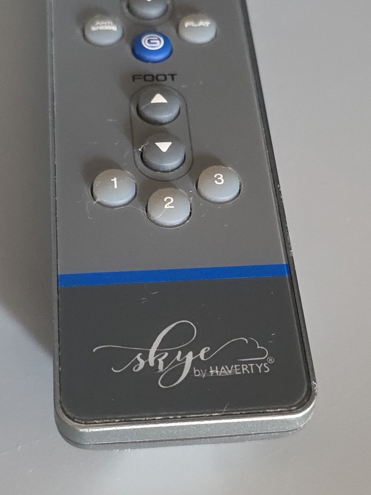Skye 300 Remote Control Low Profile Adjustable Power Base Bed Havertys RC-WM-114