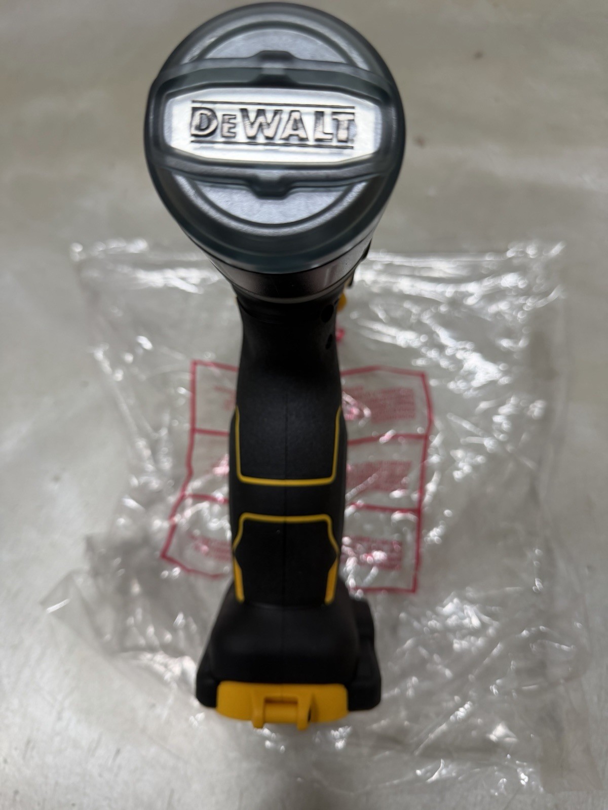 DEWALT DCF414GE2 20V MAX XR BL 1/4" Rivet Tool w/ 2 POWERSTACK Batts, 1.7 Ah Kit