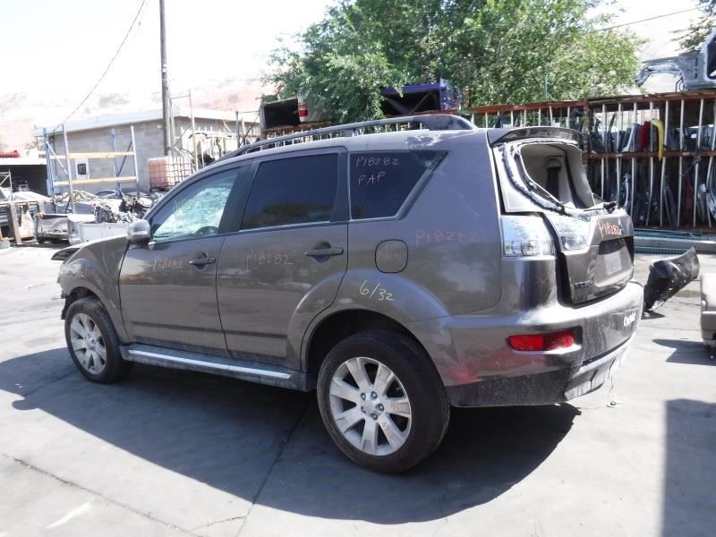 OUTLANDER 2011 Radio/Audio 415016