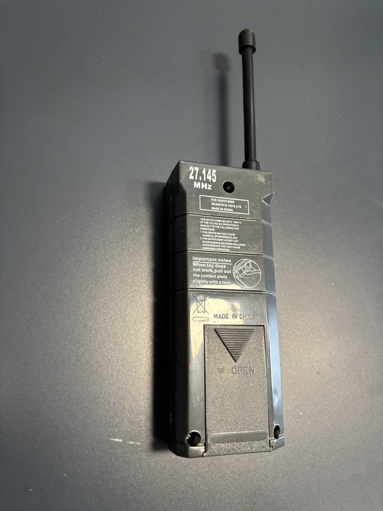 Eztec Grand Canyon 027 Replacement Remote Control Transmitter Powers On Vintage