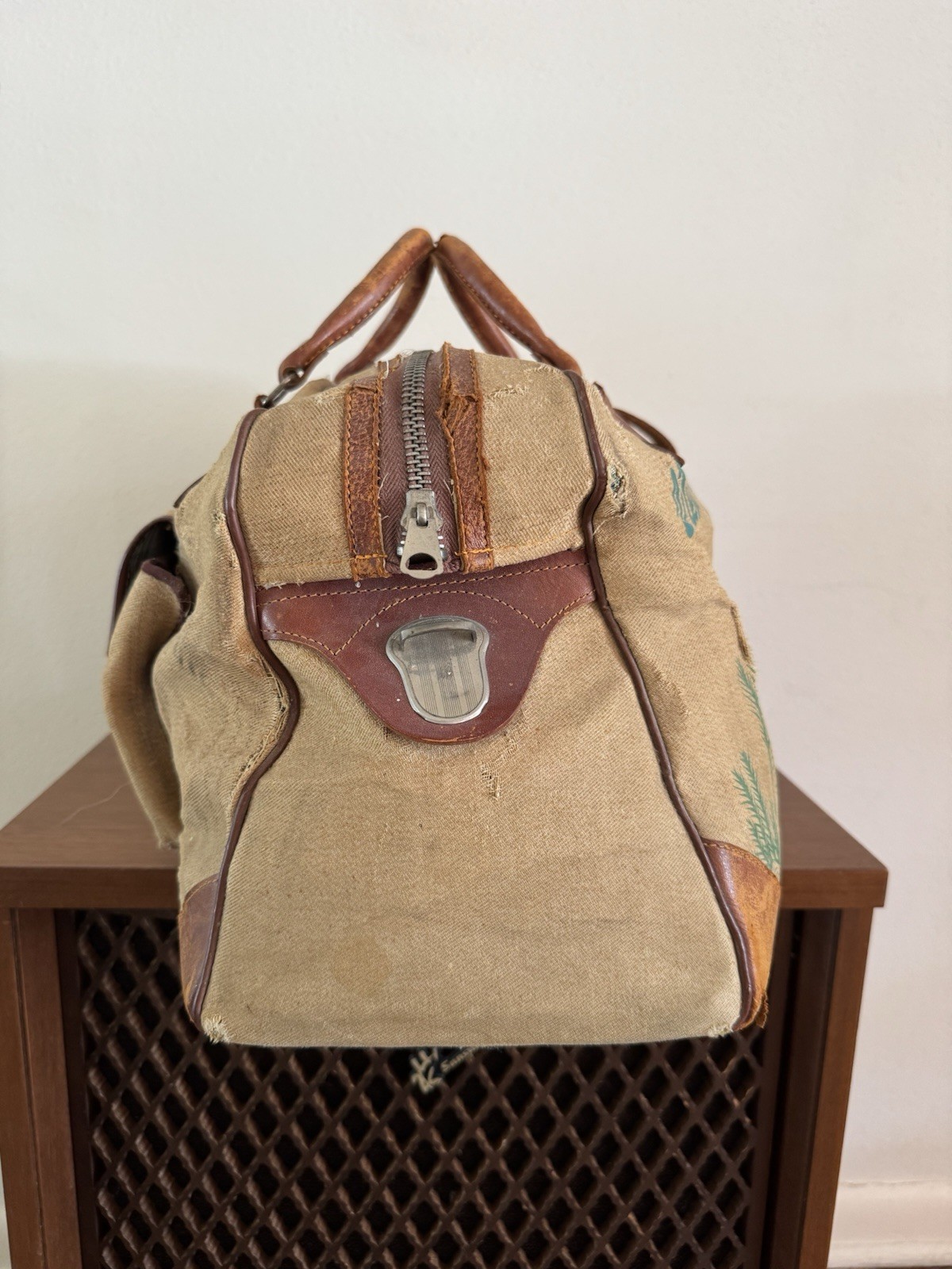 1950s Vtg Korean War Hand Painted Okinawa & Korea UN Forces Souvenir Duffel Bag