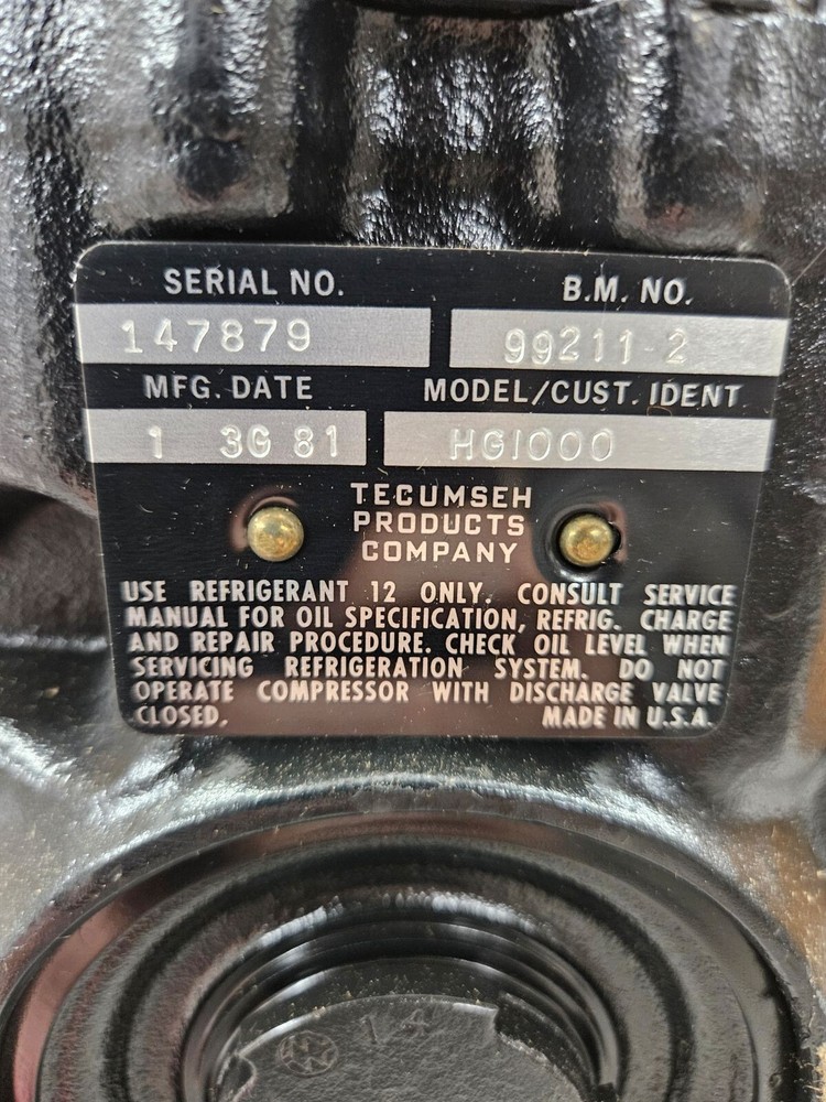 GLEANER COMBINE A/C COMPRESSOR 71336549