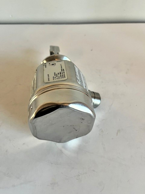 Endress + Hauser FTL50H-RTC2AD4E6A Liquiphant M Level Switch NEW