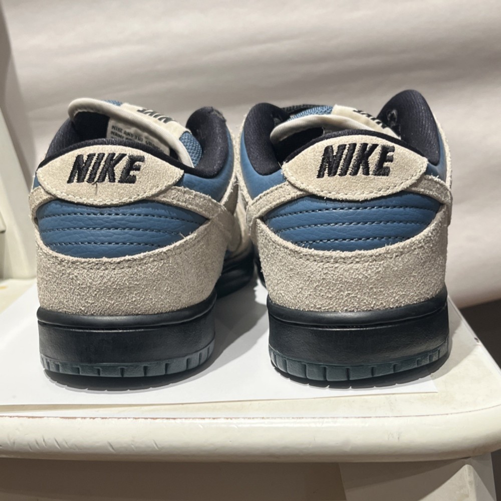 Nike SB Dunk Low Pro TUNDERSTORM