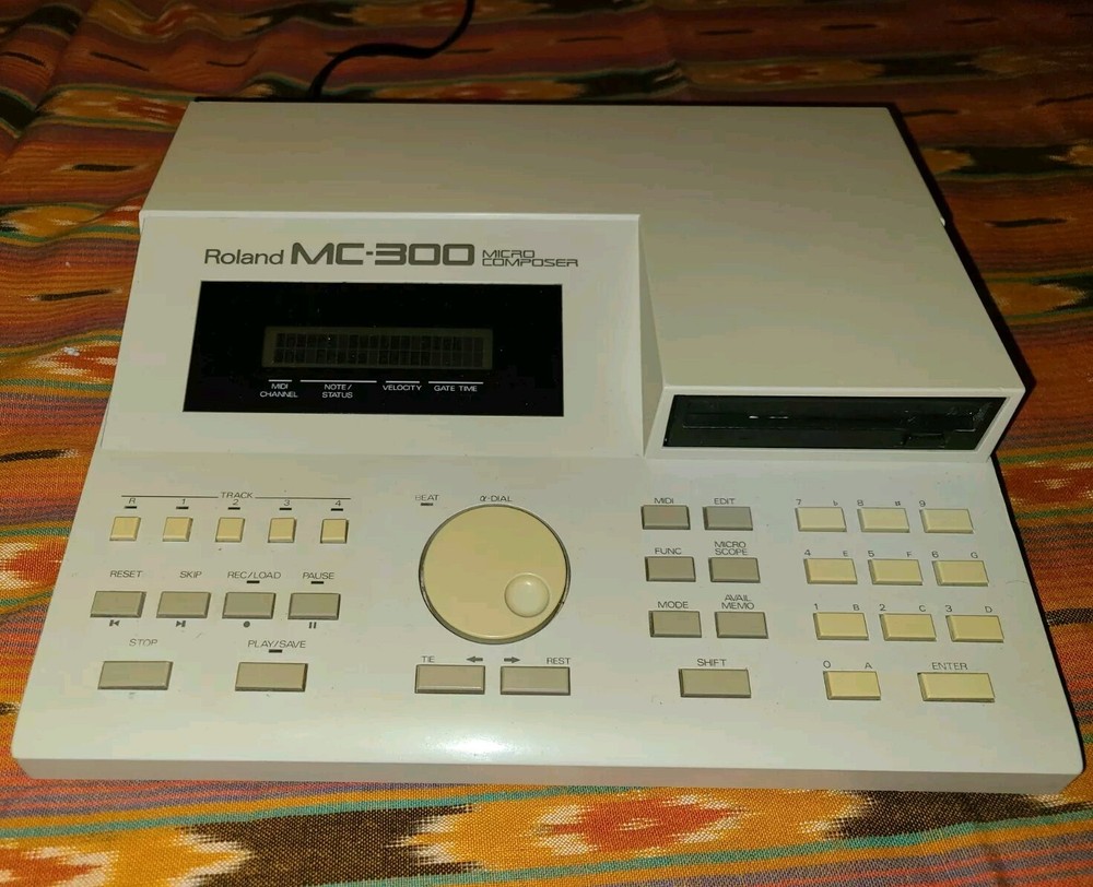 Roland MC-300 MICRO COMPOSER Midi Sequencer MC300 Advanced Manual Quick Table
