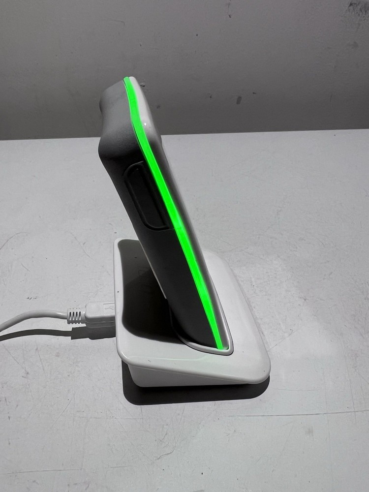 Skulpt Chisel Body Scanner W/Charging Base and USB Cable