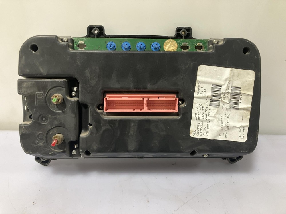 2002-2011 Freightliner M2 106 Speedometer Instrument Cluster - Used