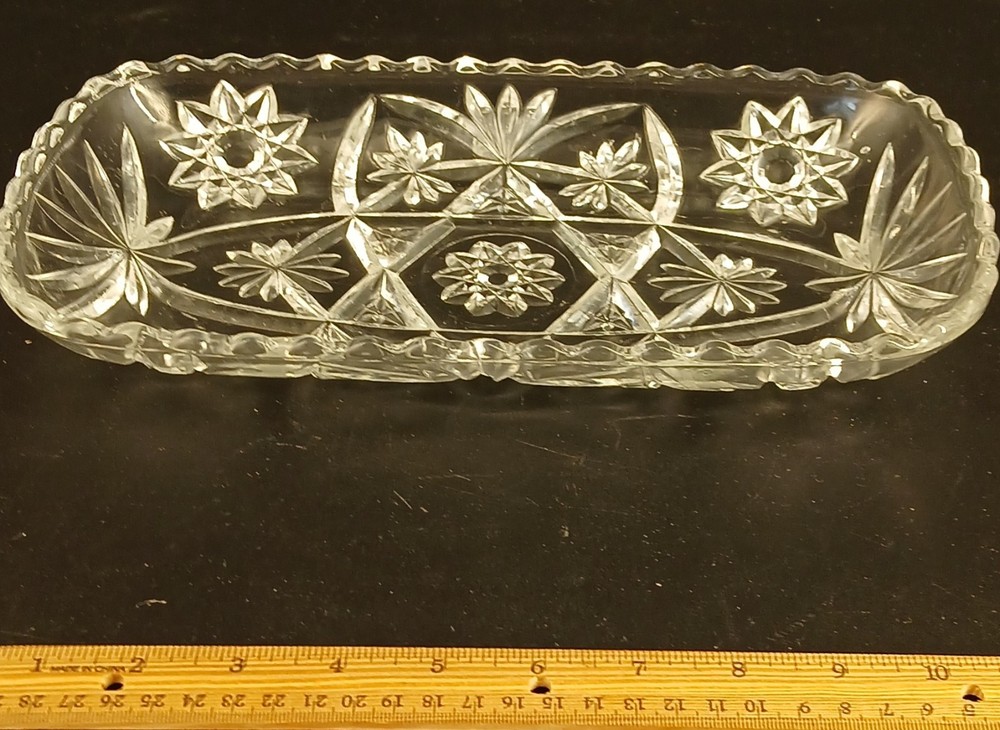 Anchor Hocking Rectangular Serving Dish Pressed Star Fan Design Prescut Glass