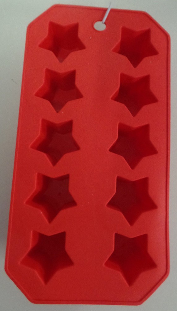STAR ICE CUBE TRAY...RED WHITE OR BLUE