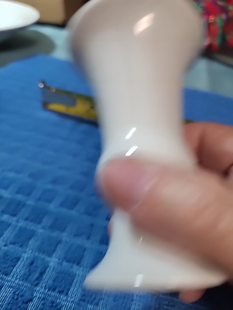 VTG. WILLIAMSBURG SMALL VASE