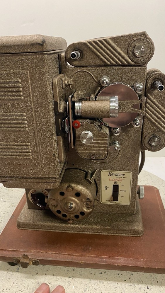 Antique 8mm Keystone Eighty Projector Tested W/Carrying Case