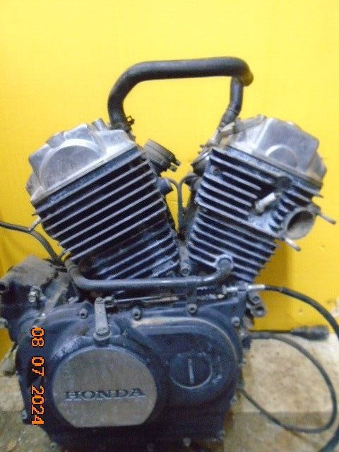 1983 83 Honda Shadow 500 VT500C Engine Starter Motor