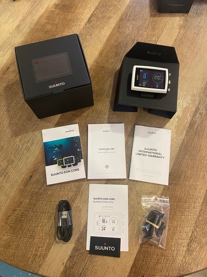 Suunto Eon Core Dive Comptuter and Transmitter