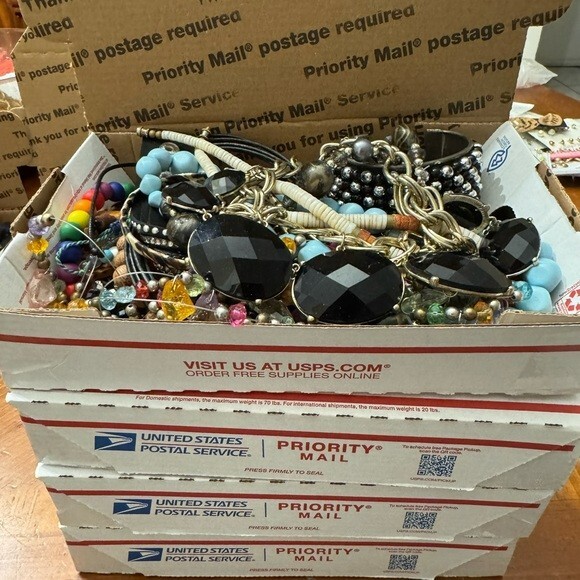 Mystery Jewelry Lot Vintage Modern Wearable 1-2 lbs Good Cond (READ DESCRIPTION)