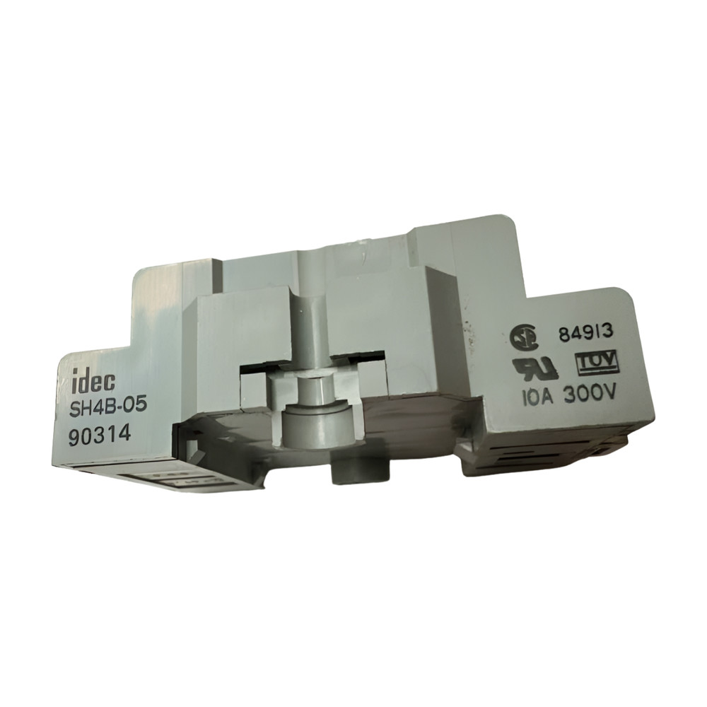 Idec SH4B-05 Relay Socket Base, 10A, 300V, 90314