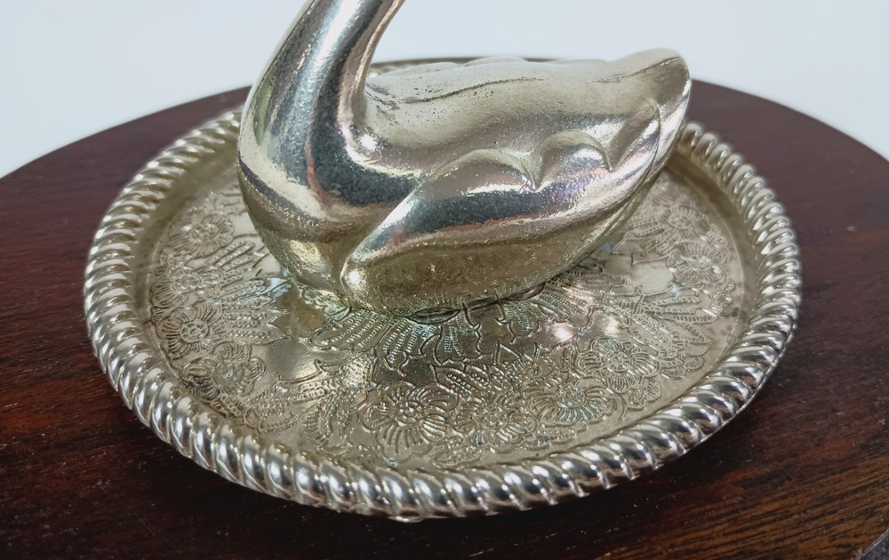 Vintage Silverplated Swan Ring Holder Jewelry Tray.