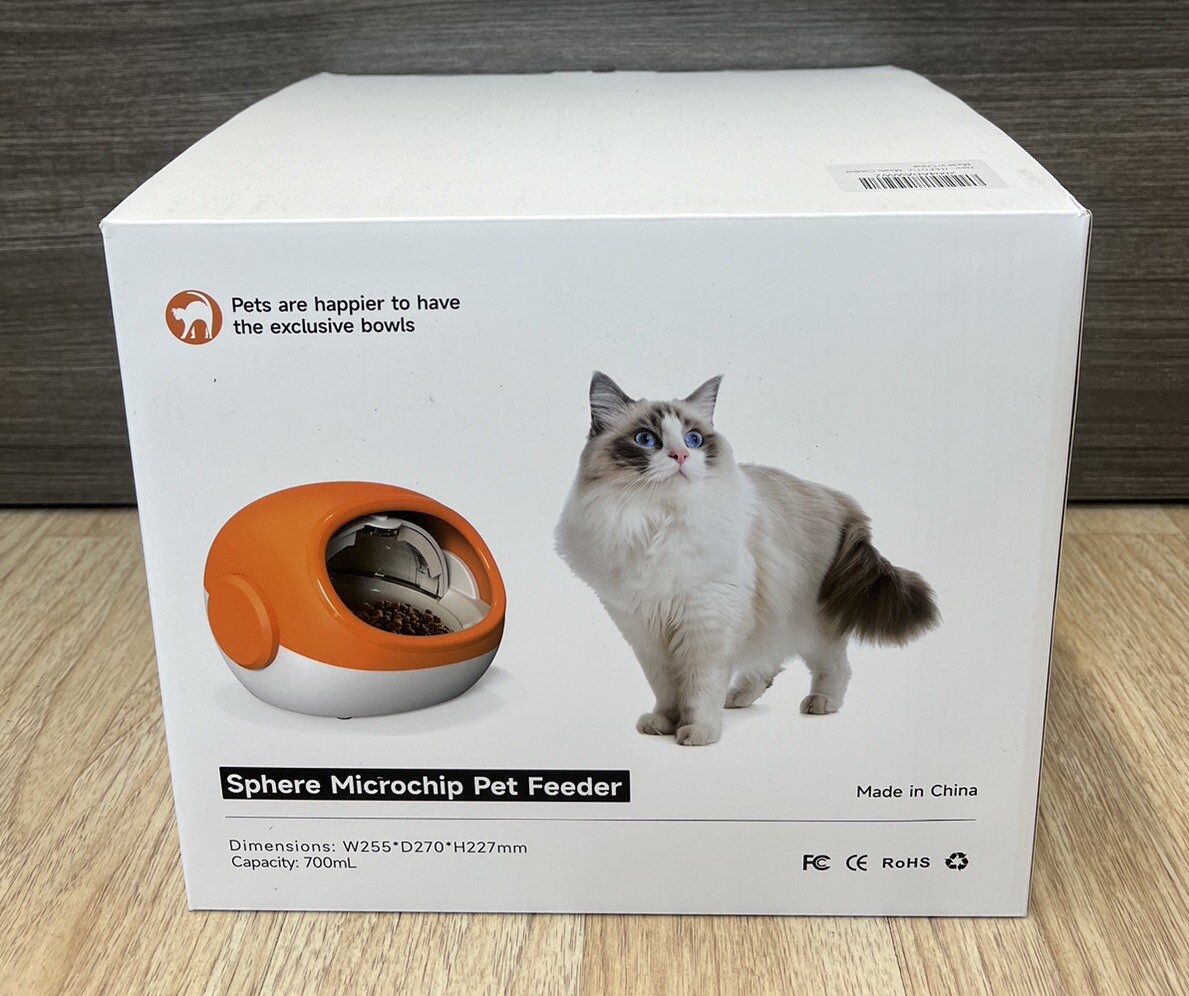 Sphere Automatic Microchip Pet Feeder – Enclosed & Lock Doors