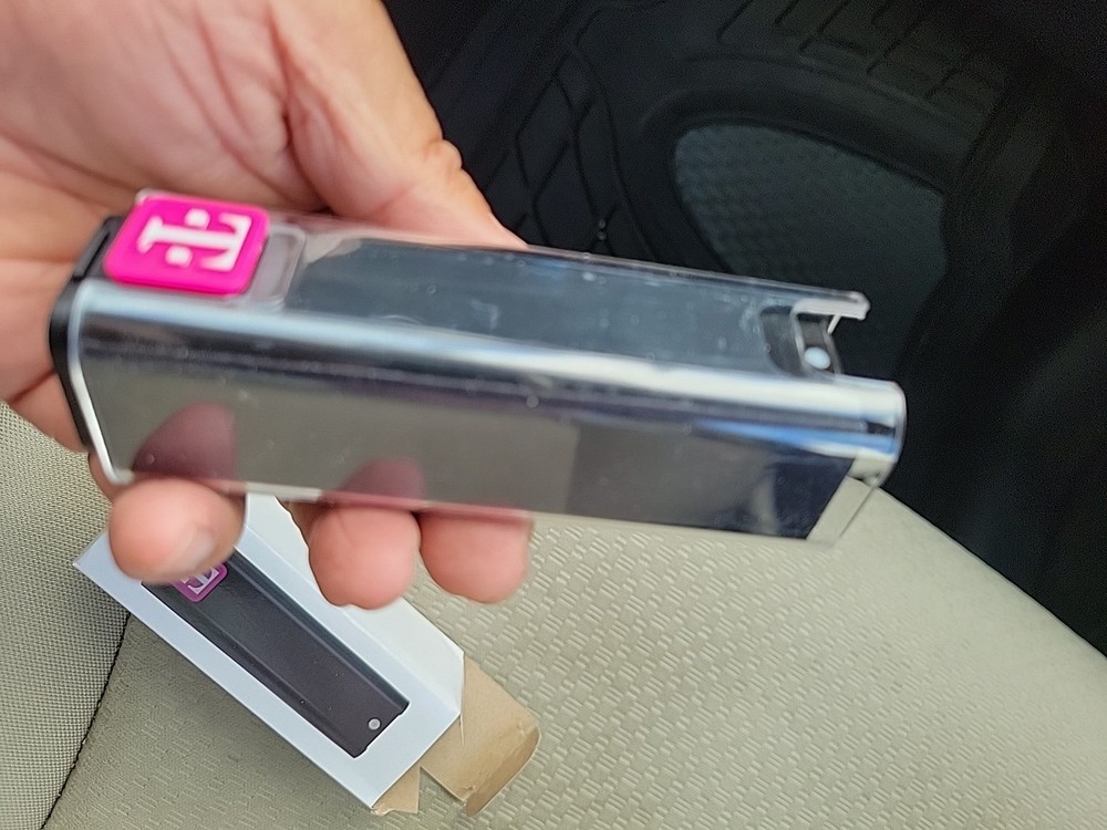 T MOBILE phone screen cleaner