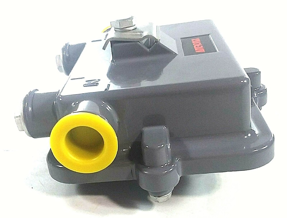 Antronix OMTW12-17M Tap