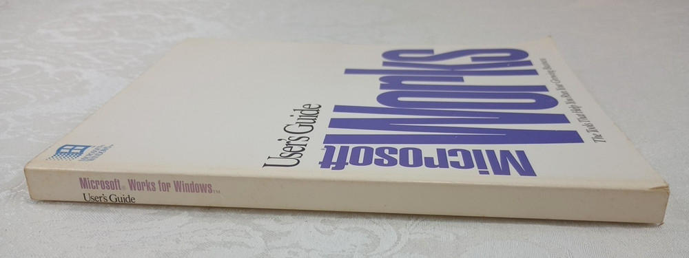 Vintage Microsoft Works 2.0 User's Guide Reference Book PB 1991