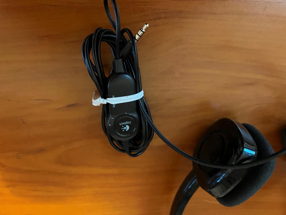 Logitech Wired Headphone Headset with Mic