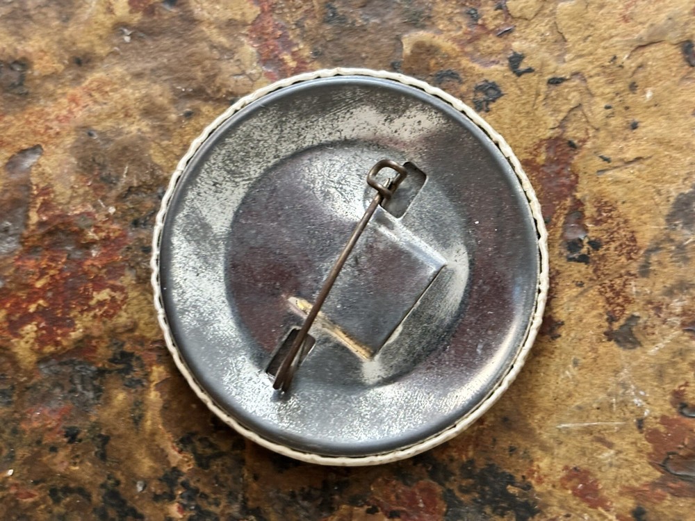Vintage Six Flags Over Texas Pinback Button