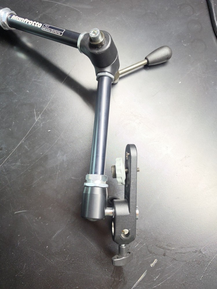 Manfrotto 143 Magic Arm With Camera Platform