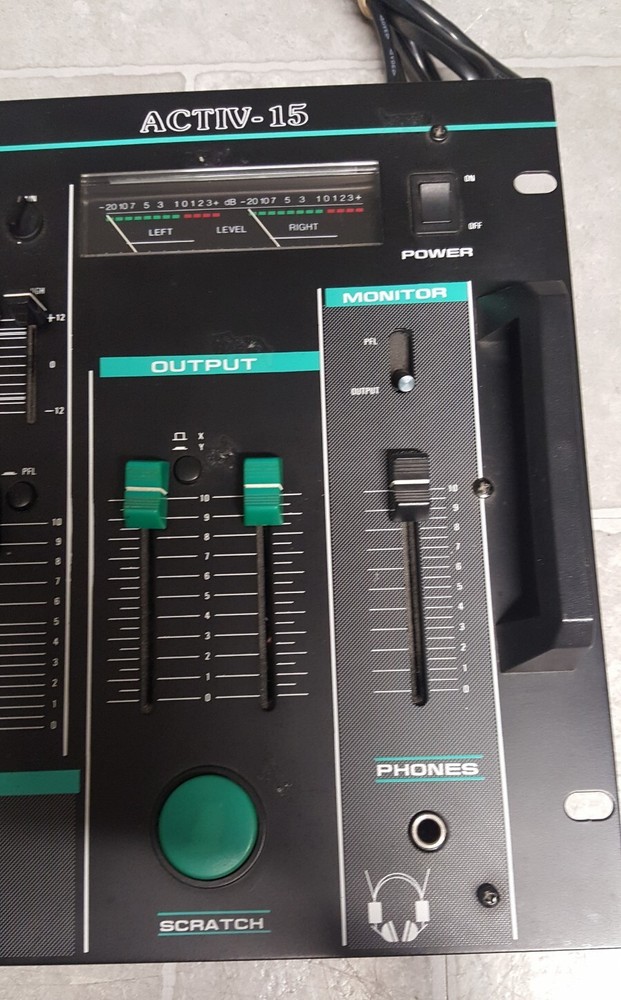 BST Activ-15 Fully Equalized Disco Mixer 220V Plug Only (READ)