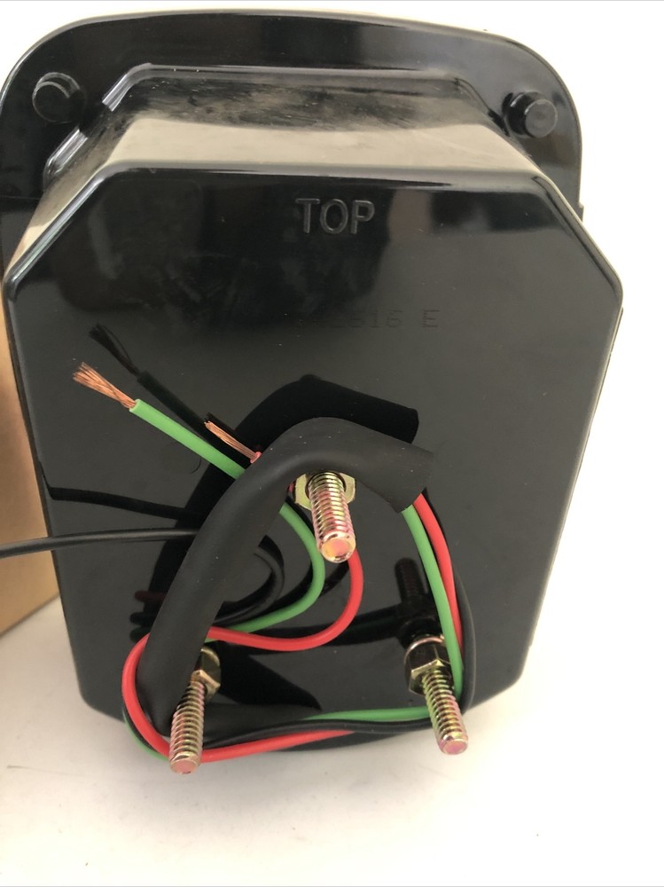 GROTE TAIL LIGHT RED G5092 NEW NOS