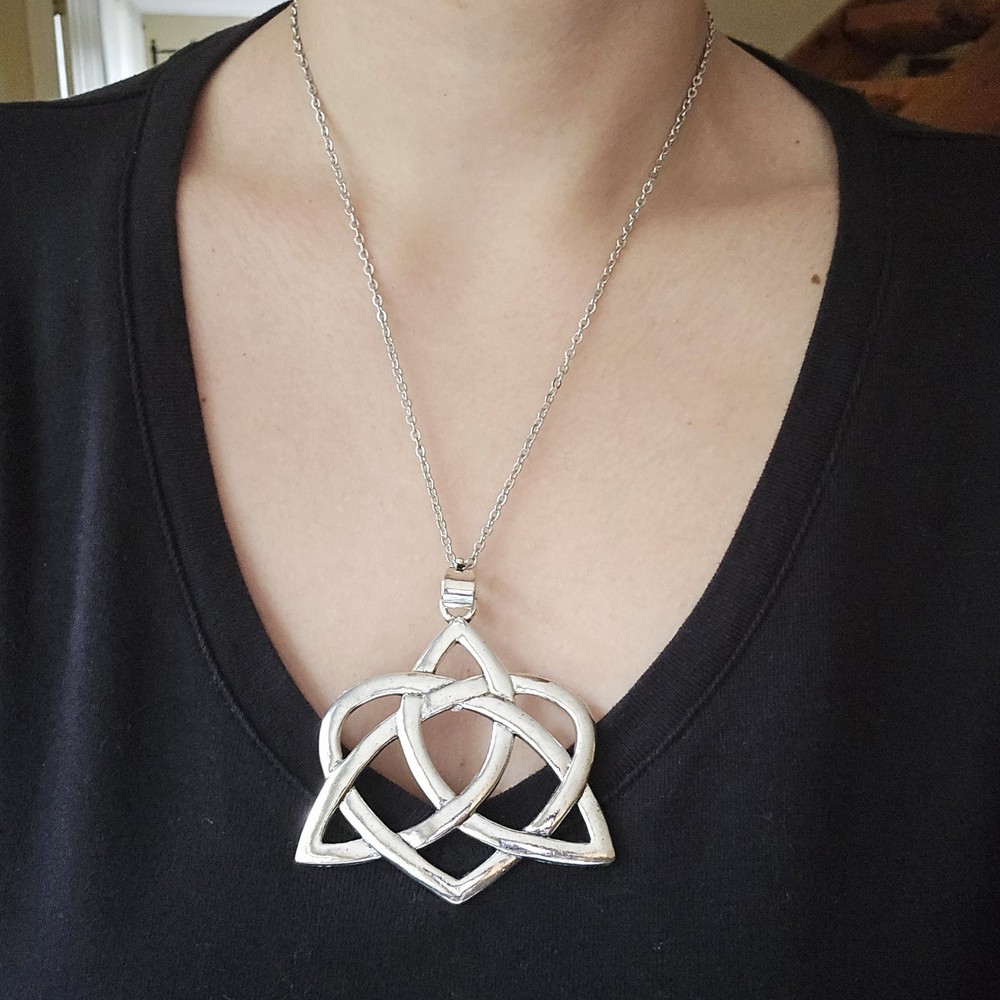 New Oversized Silver Celtic Knot Necklace