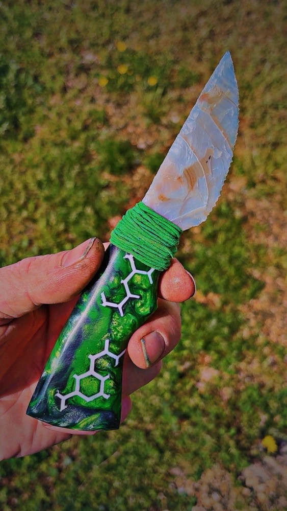 Flintknapped Brazilian Agate Knife, Epoxy Handle, Extremely Sharp, Beautiful