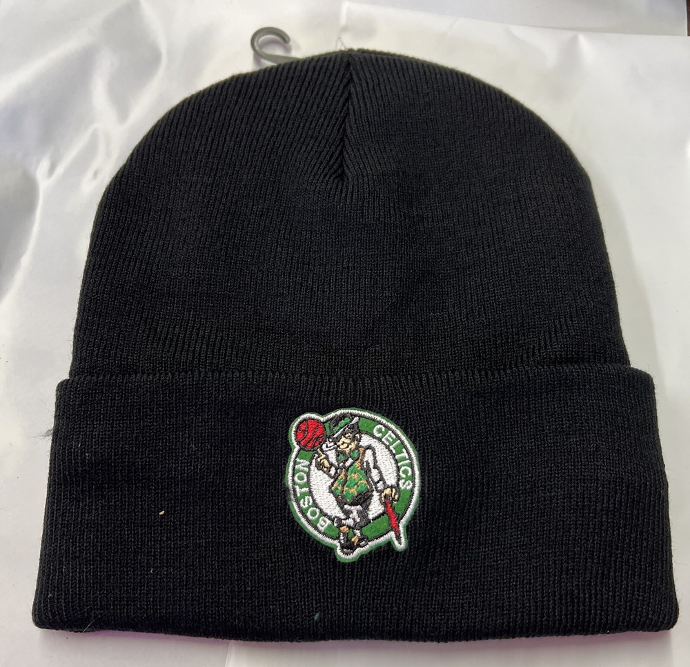 Boston Celtics  black cuffed lined winter hat beanie cap