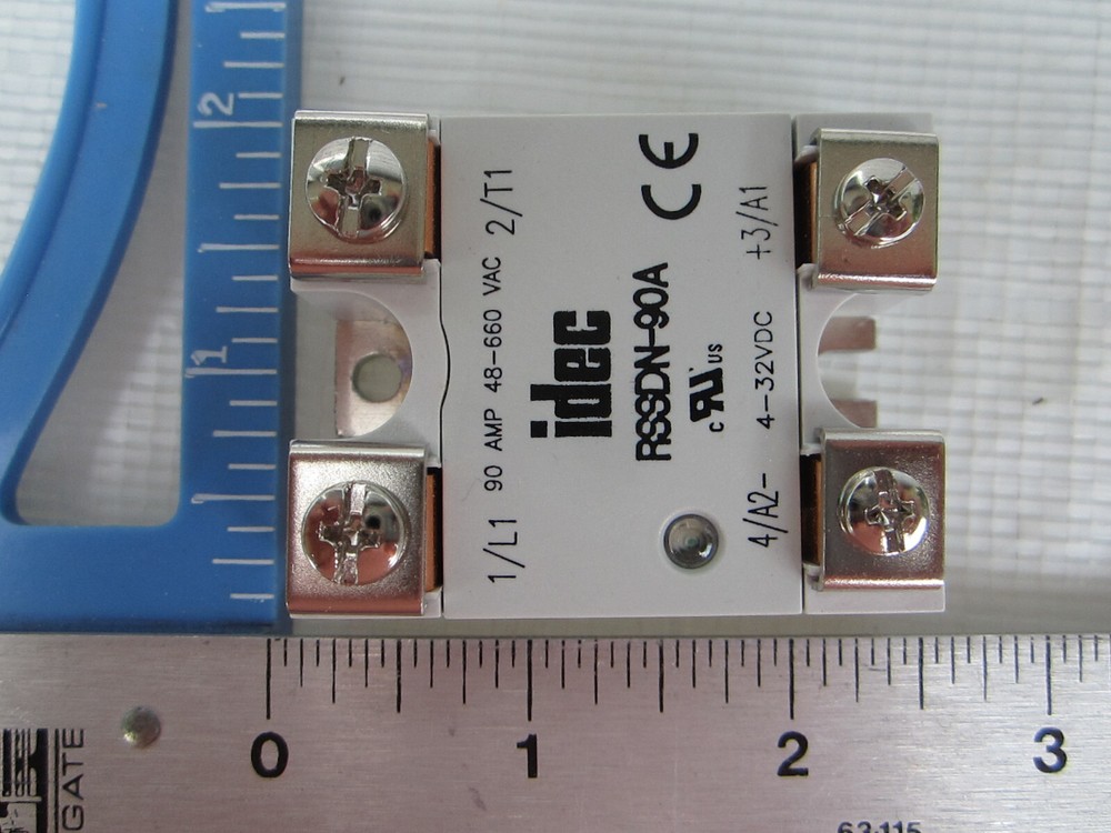 IDEC RSSDN-90A RELAY