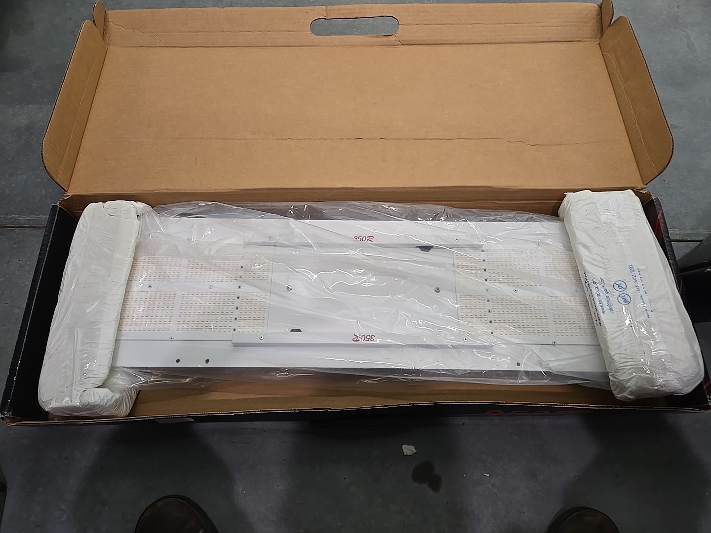 Horticulture Lighting Group 350R Diablo LED Grow Light Quantum Board 350W