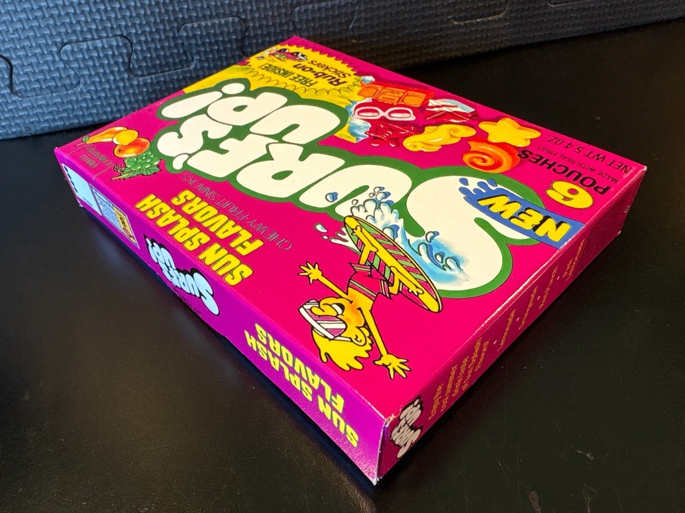 Surfs Up fruit snacks - Empty custom design display box