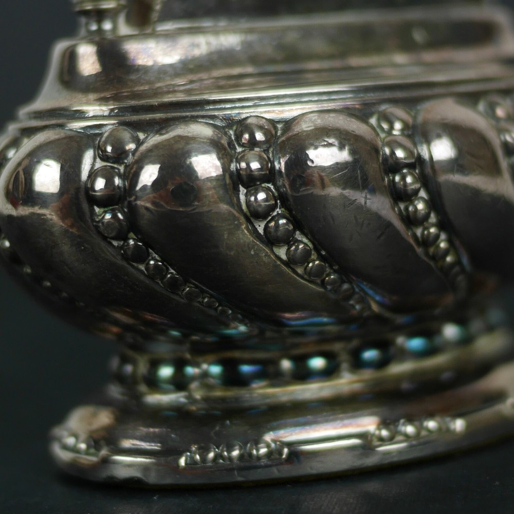 VINTAGE RONSON "CROWN" Table Lighter Silver Plate Decorative Push Top Lighter