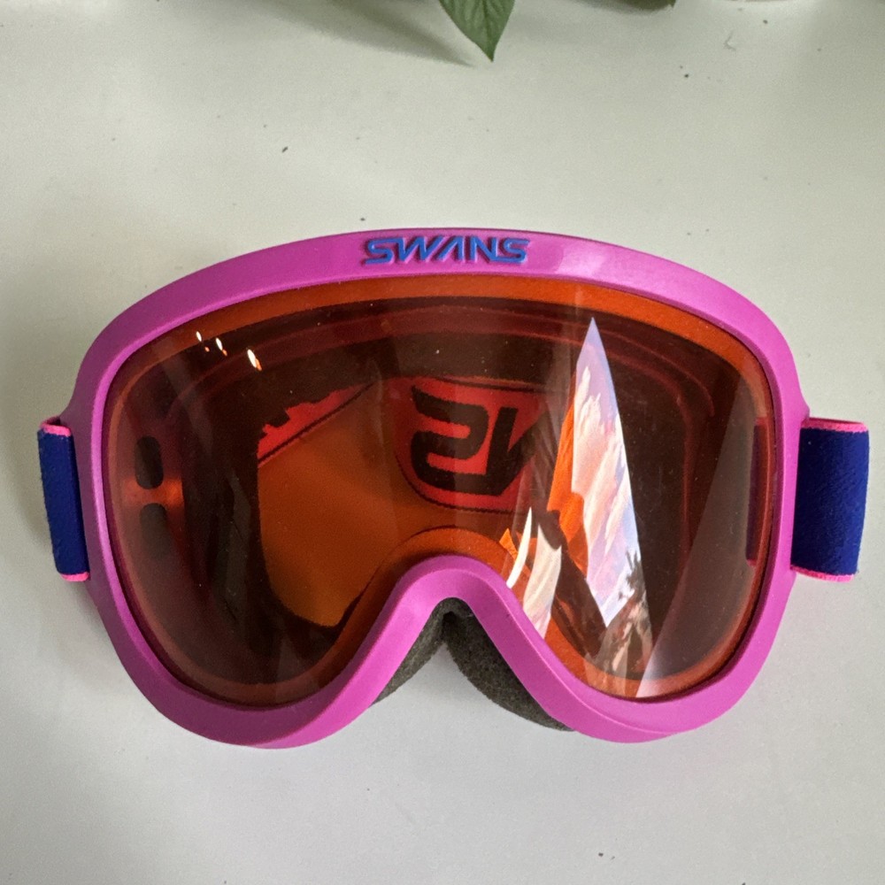 vintage swans ski goggles (d23)