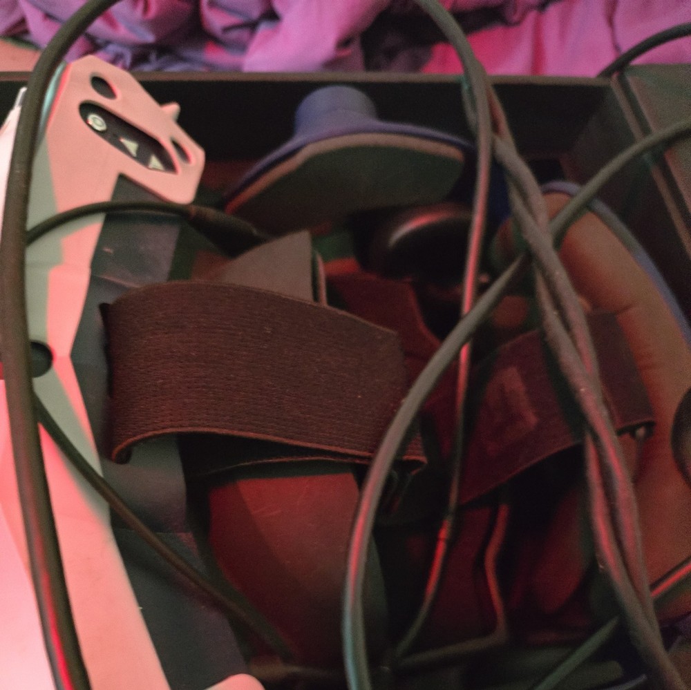 Pimax Vision 8K PLUS VR Headset