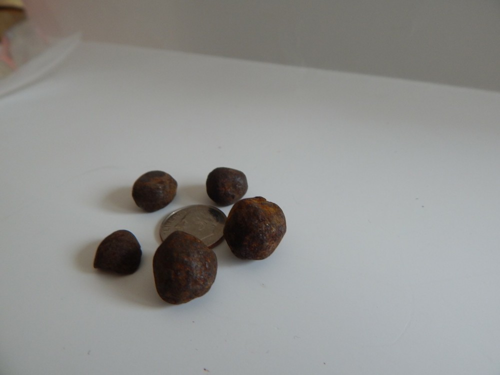 War Relics Balls Round