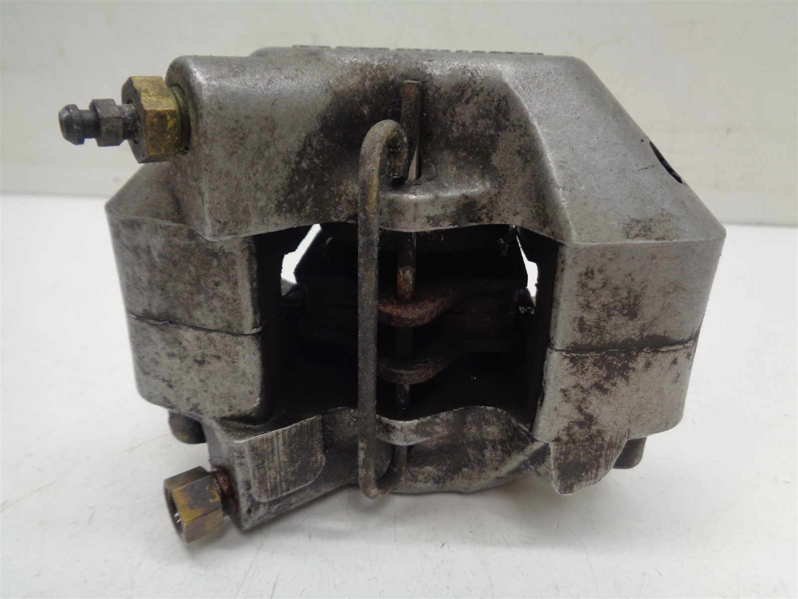 2004 Polaris 800 XC SP Brake Caliper Assy w Pads 2202201