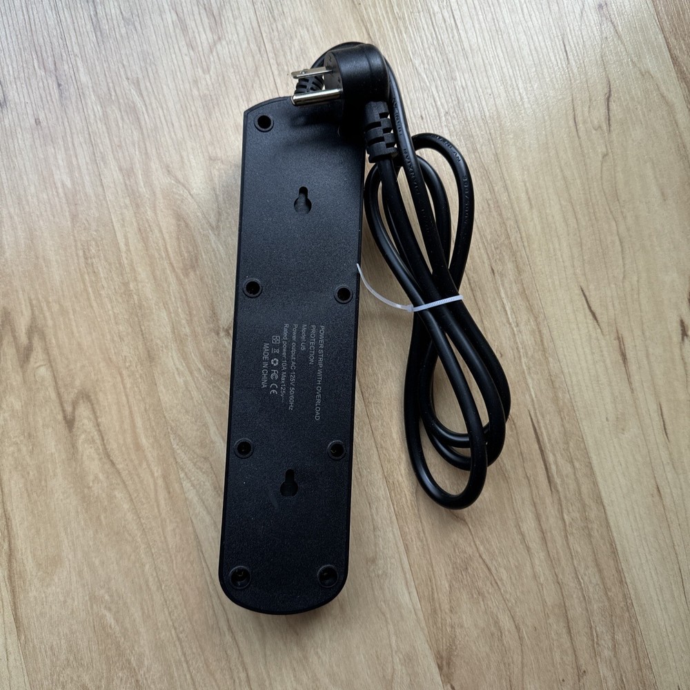 5 AC POWER OUTLET EXTENDER SURGE OVERLOAD PROTECTOR BLACK FLAT PLUG WITH SWITCH