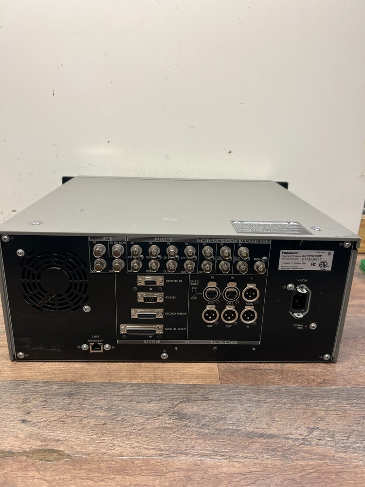 Panasonic AJ-HPD2500 Memory Card Recorder/Player