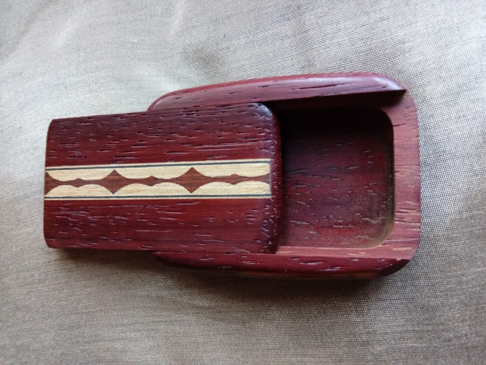 Rosewood Snuffbox