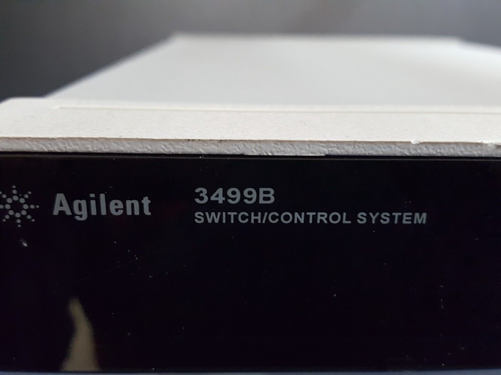 Agilent 3499B: Switch / Control System Main Frame (1105)